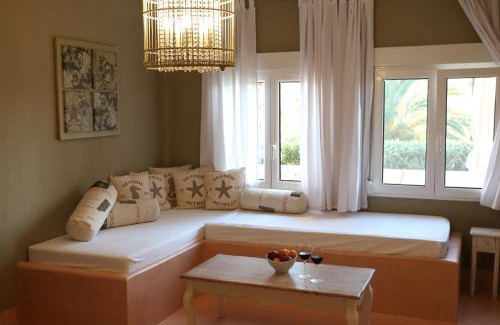 Neos Marmaras Hotel | Discover Kelyfos Hotel: Pet-Friendly, Oceanfront Retreat