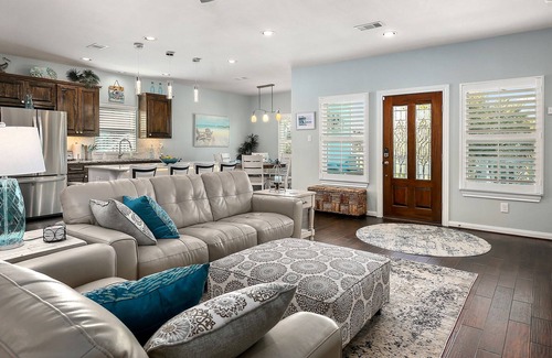 Clear Lake Shores House | Kemah Baydreaming-Near Kemah Boardwalk!