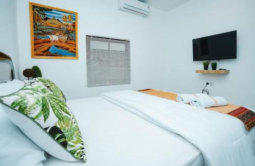 Bangka Hotel | Discover Kemang Eleven: Family-Friendly & Accessible Stay