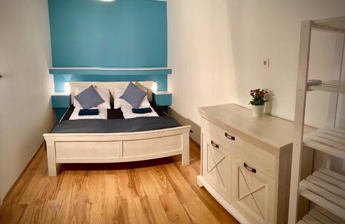 Gyula Apartment | Relax at Kemencés Apartman with Hot Tub and Pool Access