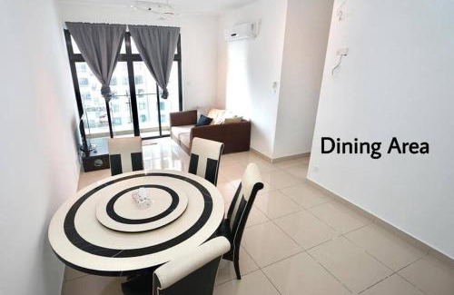 Kempas Apartment | Family-Friendly Escape at Kempas EDL with Pool & Hot Tub