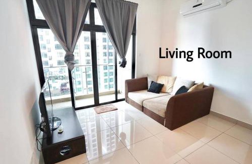 Kempas Apartment | Family-Friendly Escape at Kempas EDL with Pool & Hot Tub