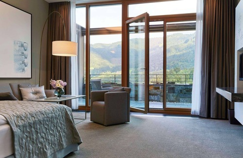 Berchtesgaden Hotel | Elegant Kempinski Hotel Berchtesgaden with Spa & Pool
