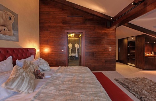 Shiligarnika Hotel | Indulge at Kempinski Hotel Grand Arena: Spa & Pool Retreat