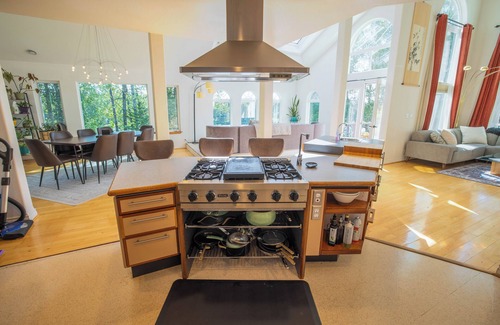 Soldotna House | Idyllic Kenai River Serenity: Pet-Friendly Retreat Awaits