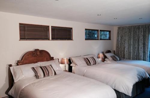 Burwell Cabin | Family-Friendly Kendall Lodge with Exceptional 9.3 Rating