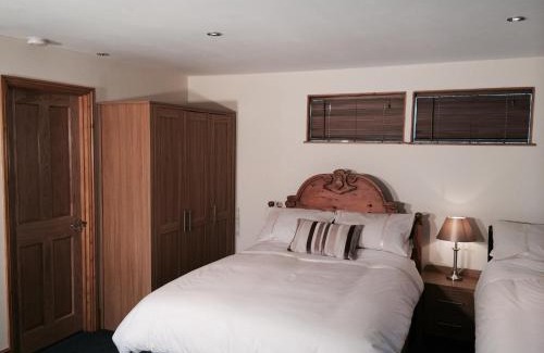 Burwell Cabin | Family-Friendly Kendall Lodge with Exceptional 9.3 Rating