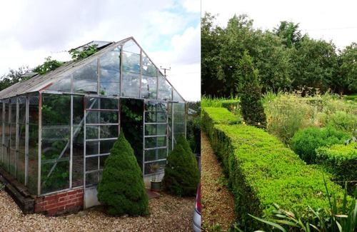 Tilney Fen End House | Pet-Friendly Kenilworth Garden Accommodation - Rated 9/10