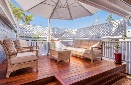 Yamba House | Discover Kenlee: Oceanfront Bliss with Top Amenities