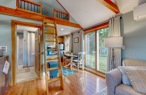 Kennebunk Cottage | Delightful Kennebunk Coastal Cottage Near Beautiful Beaches