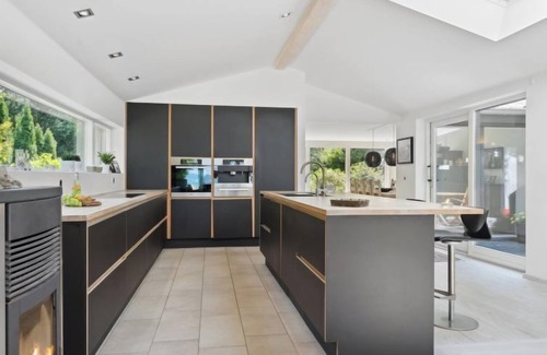 Fredericia House | Coastal Retreat at Kennet: Oceanfront Bliss Awaits