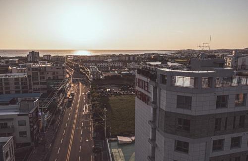 Moseulpo Hotel | Discover Kenny Stay Jeju Mosulpo: Family-Friendly Retreat