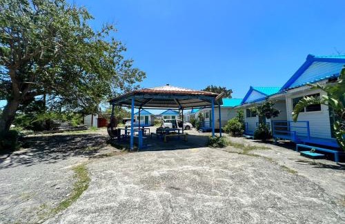 Hengchun House | Oceanfront Family Retreat at Kenting Dajianshan Cabin