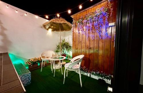 Renshou House | Relaxation Awaits at Kenting: Oceanfront & Family-Friendly