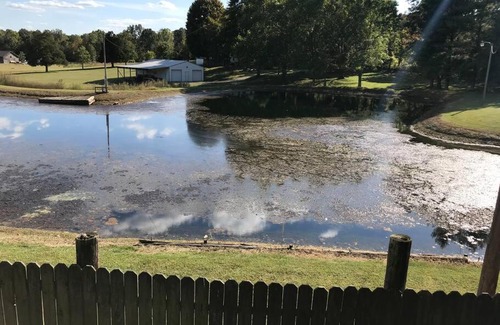 Falls of Rough House | Cozy Kentucky Komfort: Pet and Child Friendly Getaway