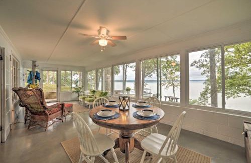 New Concord House | Cozy Kentucky Lake Cabin with Private Dock & Fire Pit