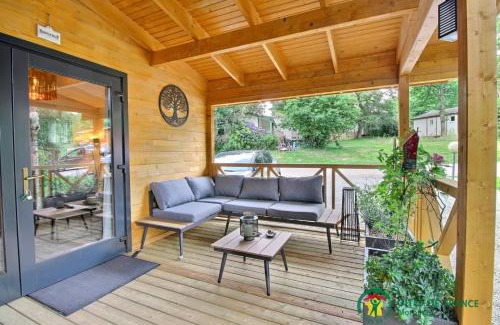 Sulniac House | Relaxing Ker Hirondelle II with Hot Tub & Kitchen Amenities