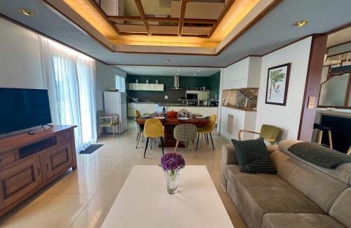 Breles House | Ker Ildut: Family-Friendly Retreat Near Aber Ildut