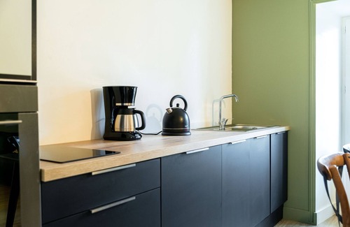 Bedee Apartment | Relaxing KER ILIZ - Centre Bédée with Spa & Breakfast