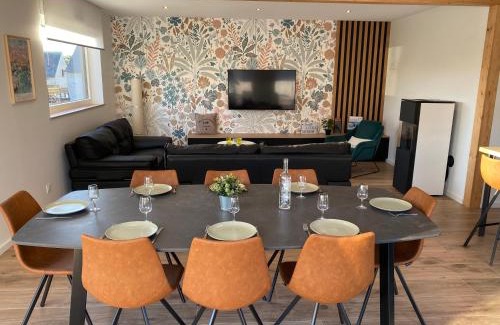Cleder House | Ker Melen: Highly Rated Getaway for Families and Pets