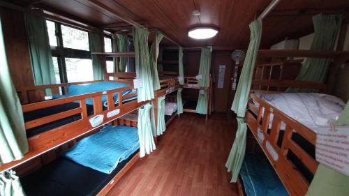 Tokashiki House | Budget-Friendly Kerama Backpackers with Kitchen Access