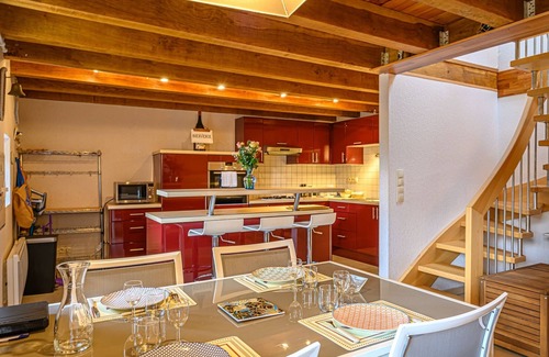 Surzur House | Relax at Kercolo - Countryside Retreat 10 Min from Beaches