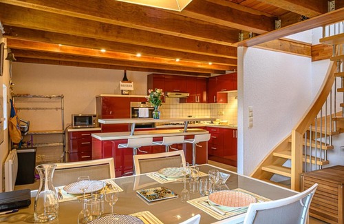 Surzur House | Kercolo - Countryside Retreat 10 Minutes from Beaches