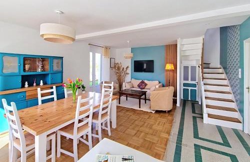Guimaec House | Family-Friendly Retreat at Kerinou: Ideal for Kids
