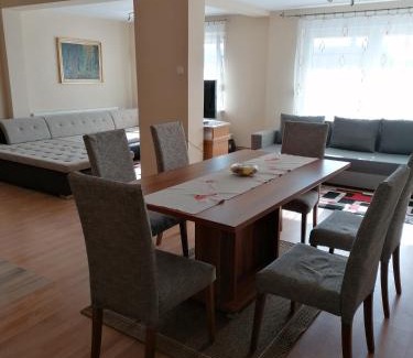 Kerkabarabas Apartment | Family-Friendly Retreat at Kerka Szállás - Rated 9.5/10
