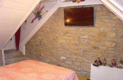 Pont-l'Abbe House | Oceanfront Getaway at Kernel Bihan - Rated 8.9/10
