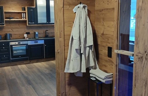Hauzenberg Apartment | Exclusive Retreat with Private Sauna Near Passau, Rated 10/10