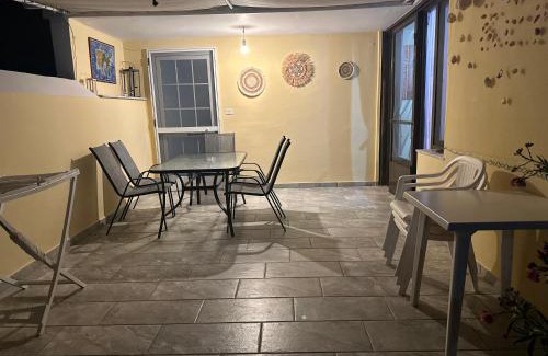 Lemnos House | Inviting Keros House: Family-Friendly Escape with Top Ratings