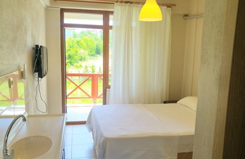 Kerpe Hotel | Charming Kerpe Degirmen Hotel: Family-Friendly with Breakfast