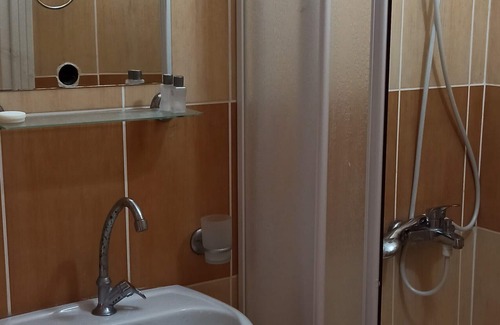 Kerpe Hotel | Comfortable Stay at Kerpe Gunes Apart Otel with Kitchen