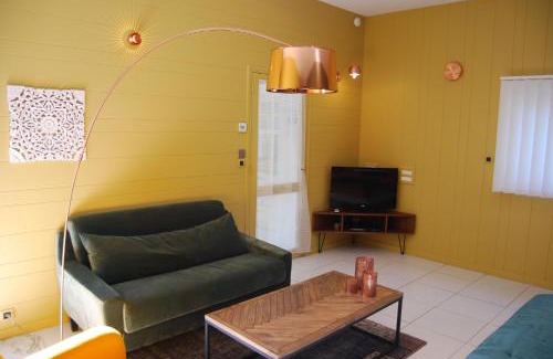 Sarzeau Bed & Breakfast | Oceanfront Retreat at Kerzara - Le Gîte, Rated 9.8/10