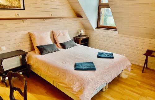 Morgat Villa | Beachfront Kerzen Villa with Ocean View and Family Amenities