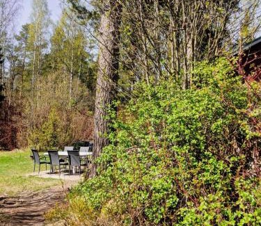 Porvoo Ski Chalet | Pet-Friendly Kesäelo: Family Stay with Great Reviews