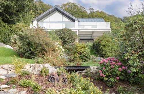 Windermere House | Pet-Friendly Kessock: 4-Star Stay with Top Guest Ratings