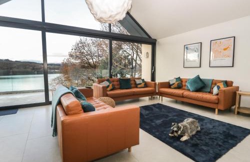 Windermere House | Pet-Friendly Kessock: 4-Star Stay with Top Guest Ratings