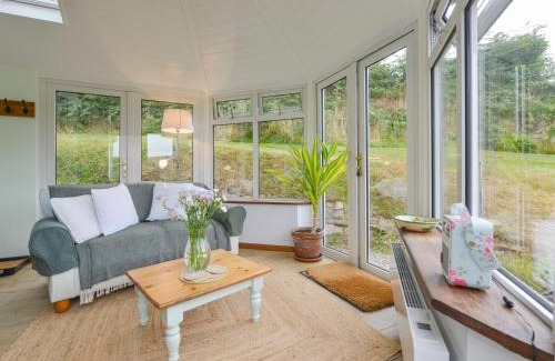 Sticklepath House | Discover Kestorway: Family & Pet-Friendly Retreat