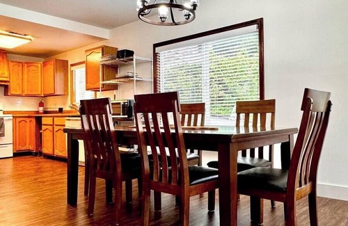 Ketchikan House | Ketch-a-vibe in Ketchikan