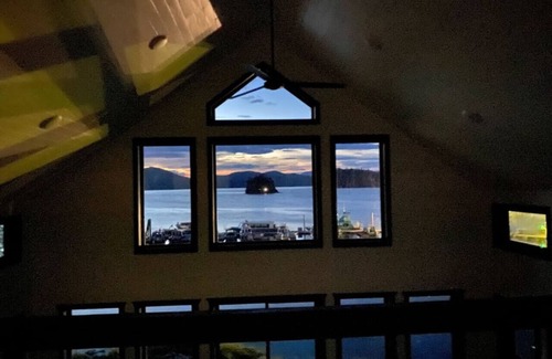 Ketchikan House | Experience Ketchikan's Coastal Charm with Oceanfront Views