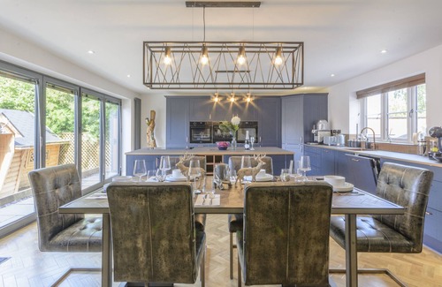Telford House | Ketley Vallens - A Beautiful Home with Spa & Hot Tub
