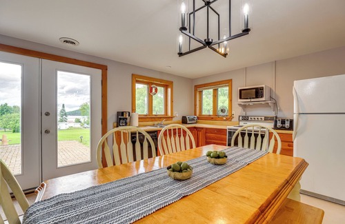 Hammondsport Cottage | Keuka Lake Cabin w/Boat Dock Access & Fire Pit!