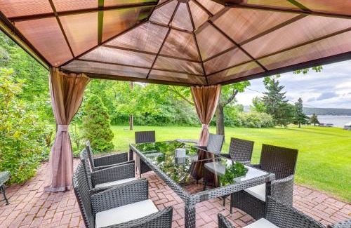 Hammondsport House | Relaxing Keuka Lake Cabin with Boat Dock & Fire Pit Access