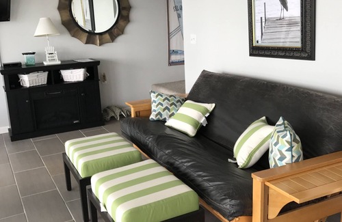 Penn Yan House | Discover Keuka Lake House: Family-Friendly with Breakfast