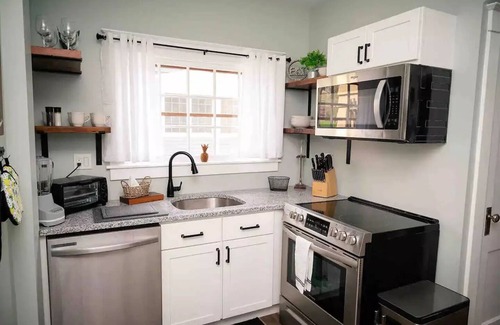 Penn Yan House | Discover Keuka Village House: Top Rated Family Retreat