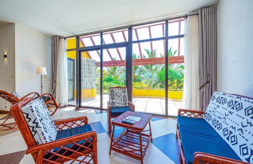 Toubakouta Hotel | Pet-Friendly Keur Saloum: Top-Rated Stay with Pool & Breakfast