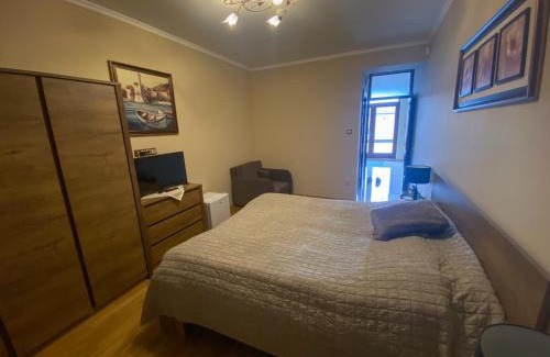 Rackeve Apartment | Comfortable Family Retreat at Kevevára Vendégház