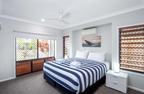 Kewarra Beach House | Pet-Friendly Kewarra Beach House with Pool & BBQ Area